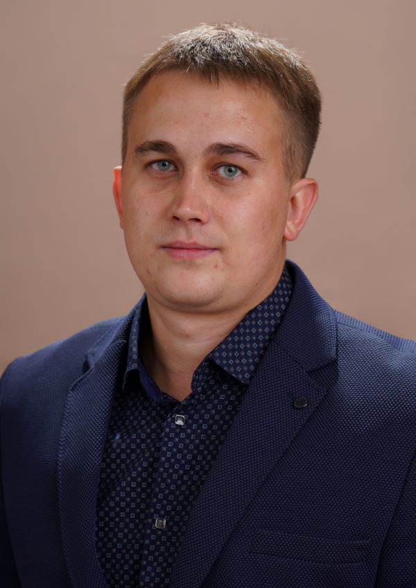 Парфенюк Константин Русланович.